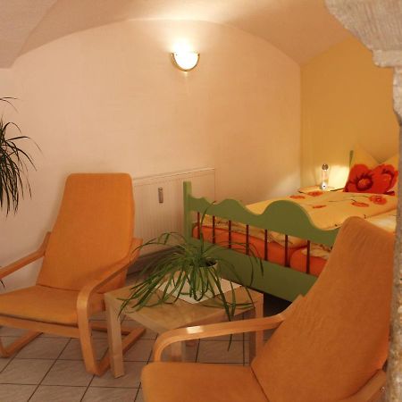Comfy Apartment In Weissig With Garden מראה חיצוני תמונה