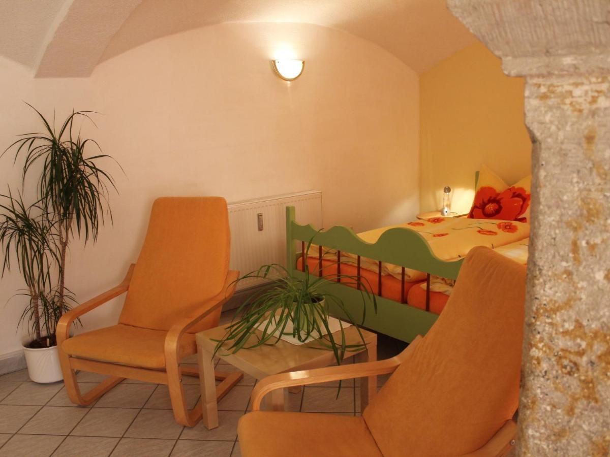 Comfy Apartment In Weissig With Garden מראה חיצוני תמונה